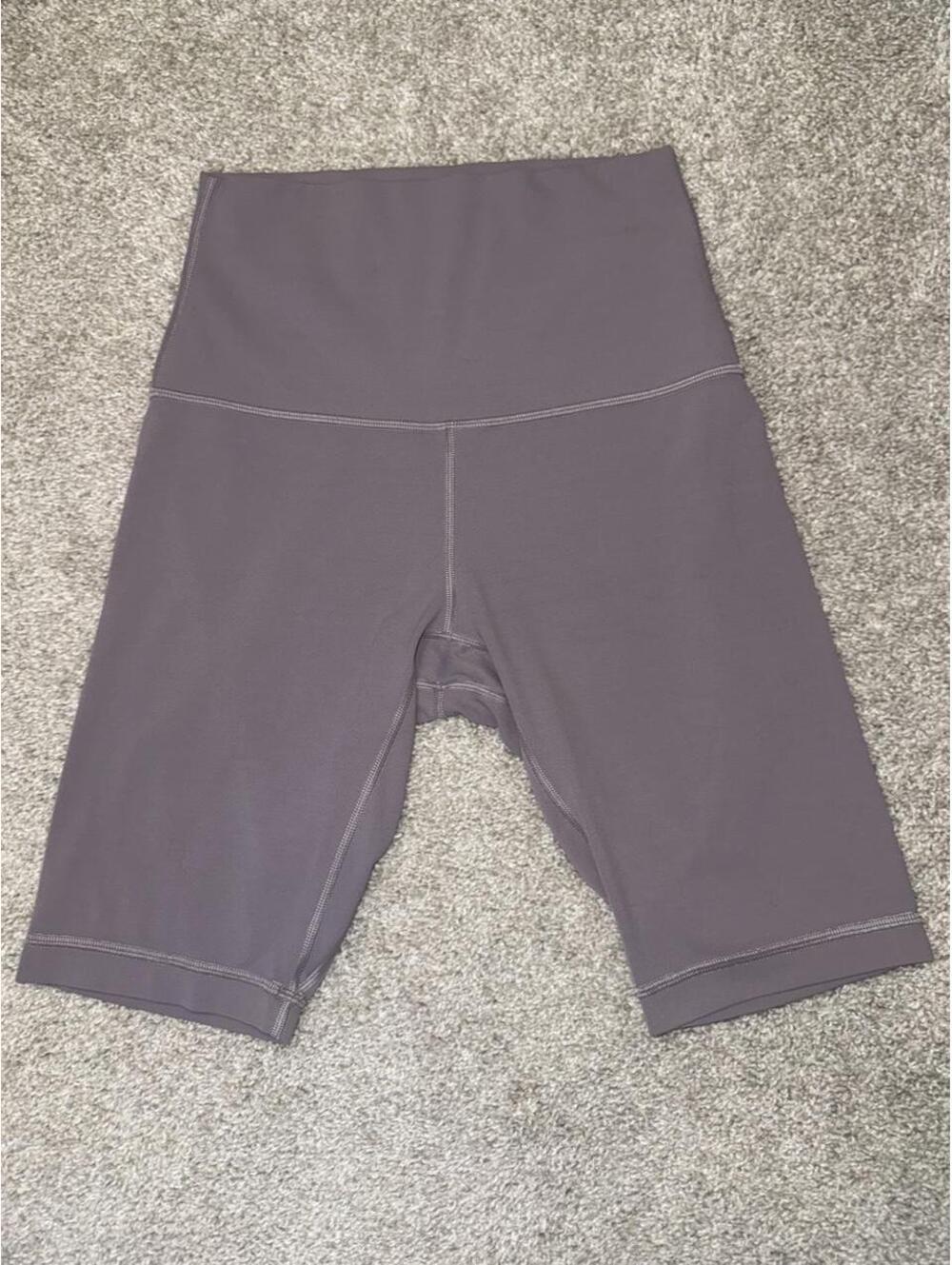 Lululemon Women's Purple and Grey Shorts
